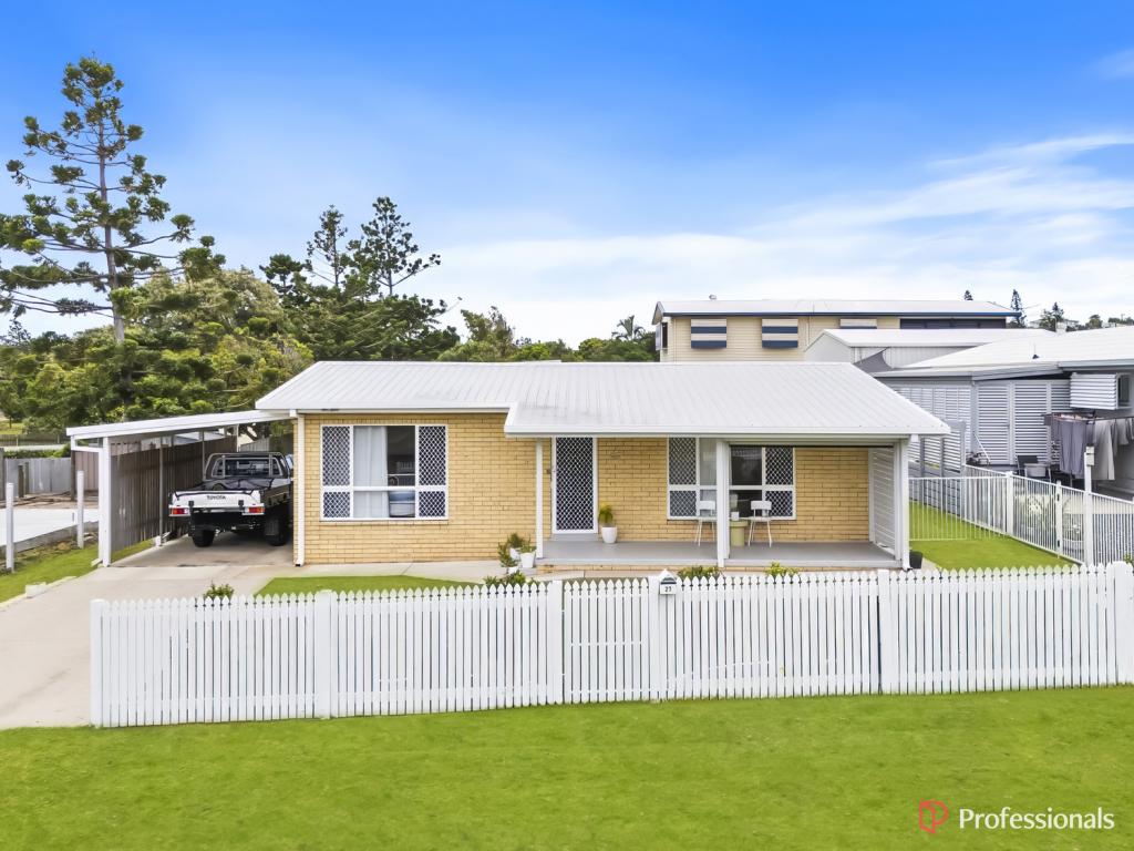 27 Wood St, Emu Park, QLD 4710