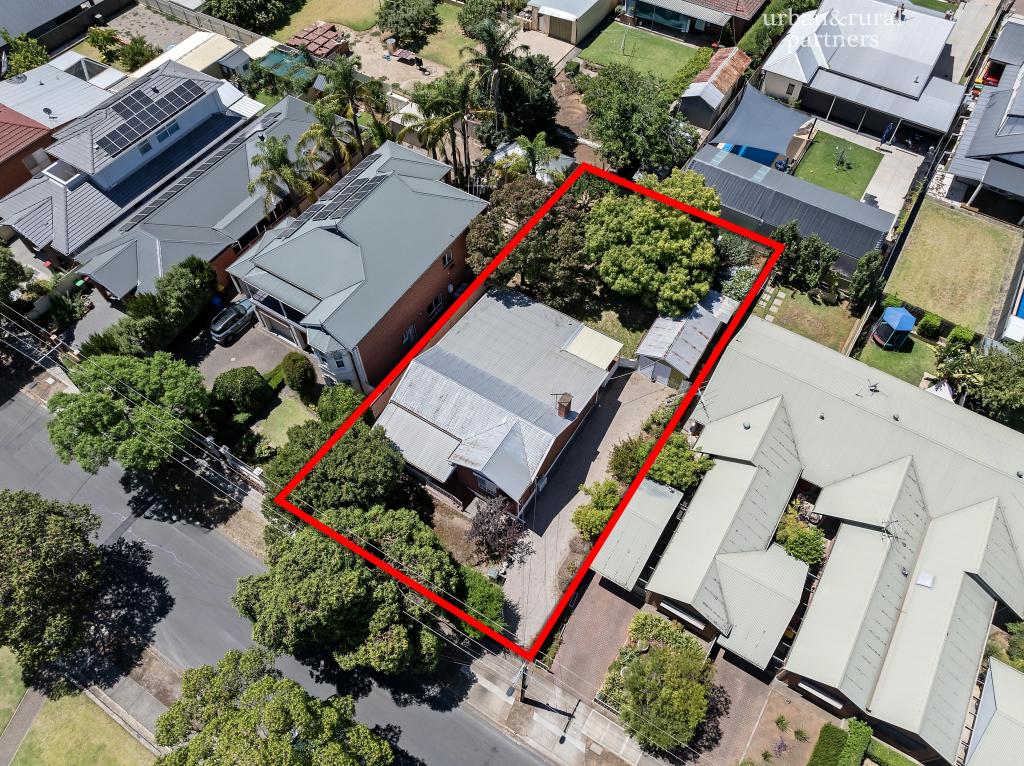 136 Ashbrook Ave, Trinity Gardens, SA 5068