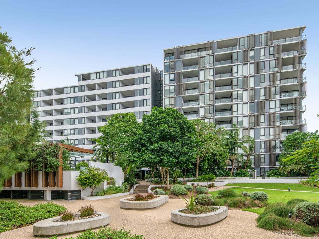 10714/320 Macarthur Ave, Hamilton, QLD 4007