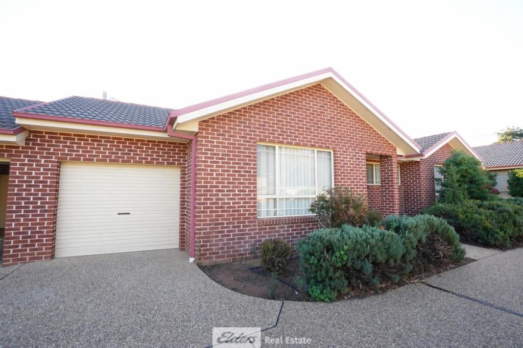 2/211 Wakaden St, Griffith, NSW 2680