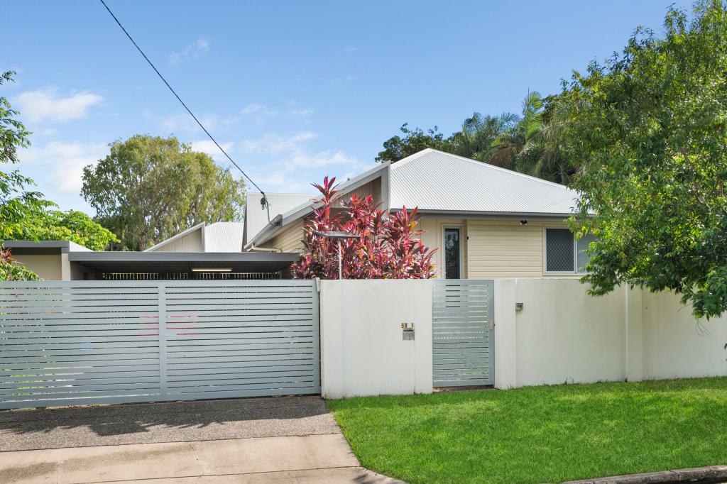 1/58 Hughes St, Hermit Park, QLD 4812