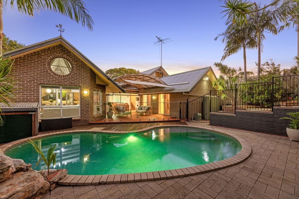 3 Yorrel Cl, Alfords Point, NSW 2234