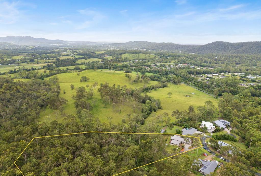 28 Valleyview Dr, Mount Nathan, QLD 4211