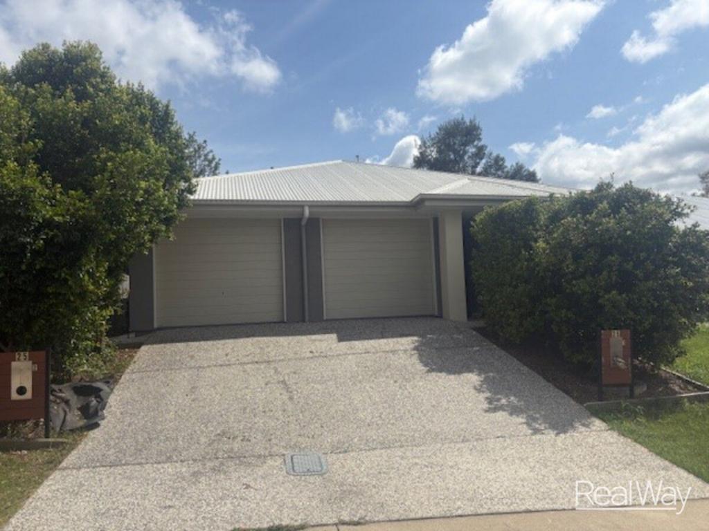 25 Wright Cres, Flinders View, QLD 4305