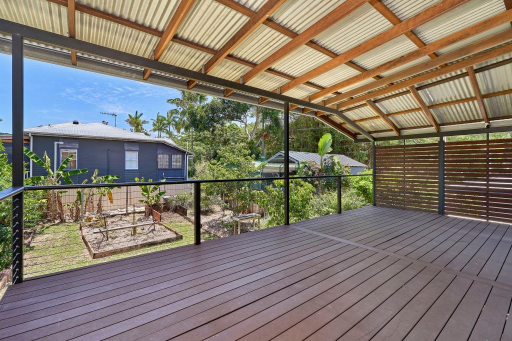 11 Thomas St, Cairns North, QLD 4870