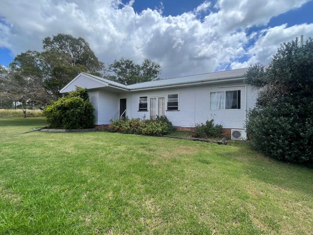 1859 Pittsworth Felton Rd, Felton, QLD 4358