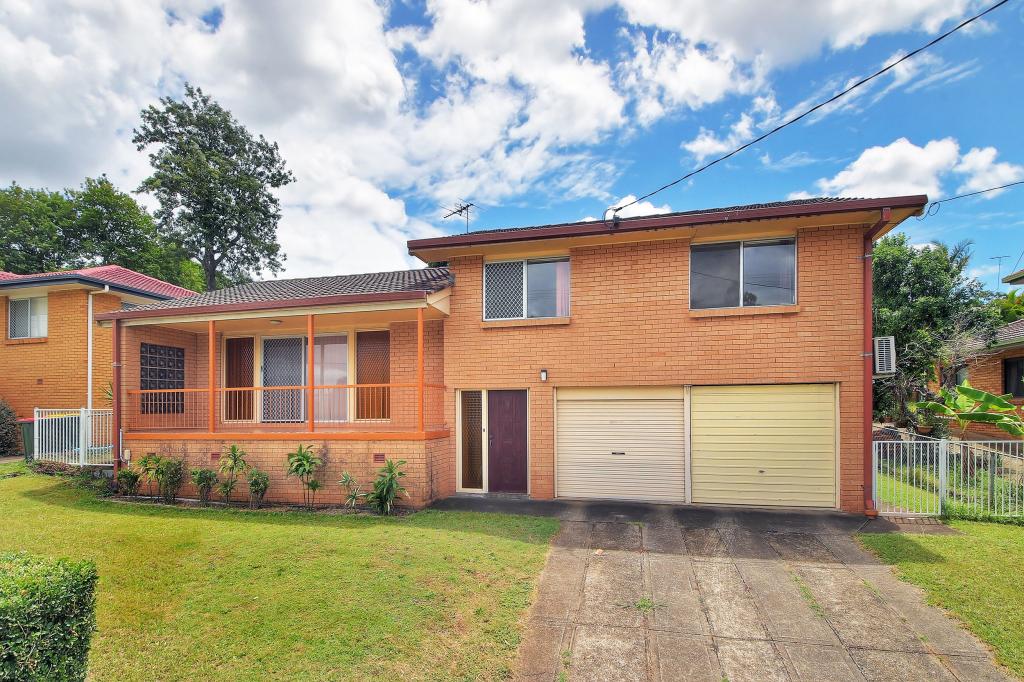 69 Klumpp Rd, Upper Mount Gravatt, QLD 4122