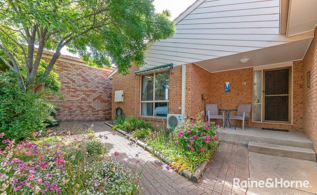 70 Mainwaring Rich Cct, Palmerston, ACT 2913