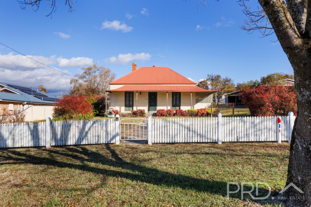 111 Tumut St, Adelong, NSW 2729