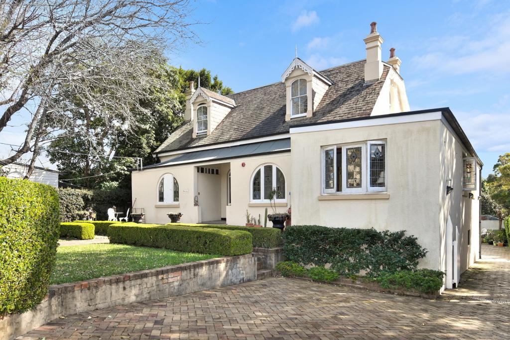 8/174 Denison Rd, Dulwich Hill, NSW 2203