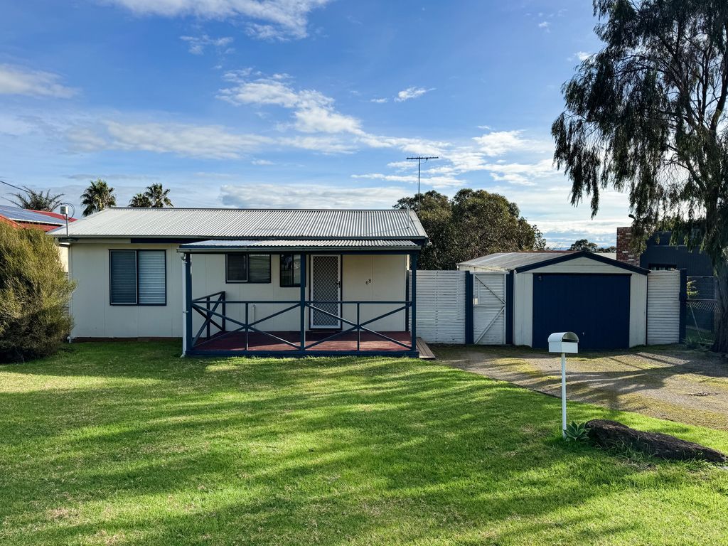 68 Red Rocks Rd, Cowes, VIC 3922