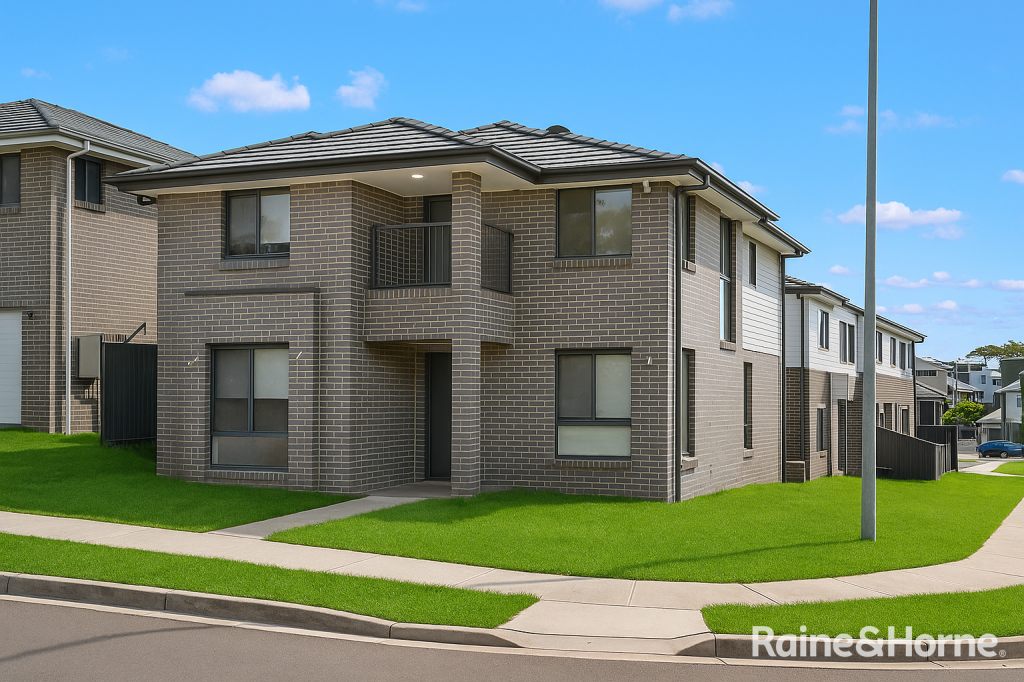 27 DRAGOON RD, EDMONDSON PARK, NSW 2174