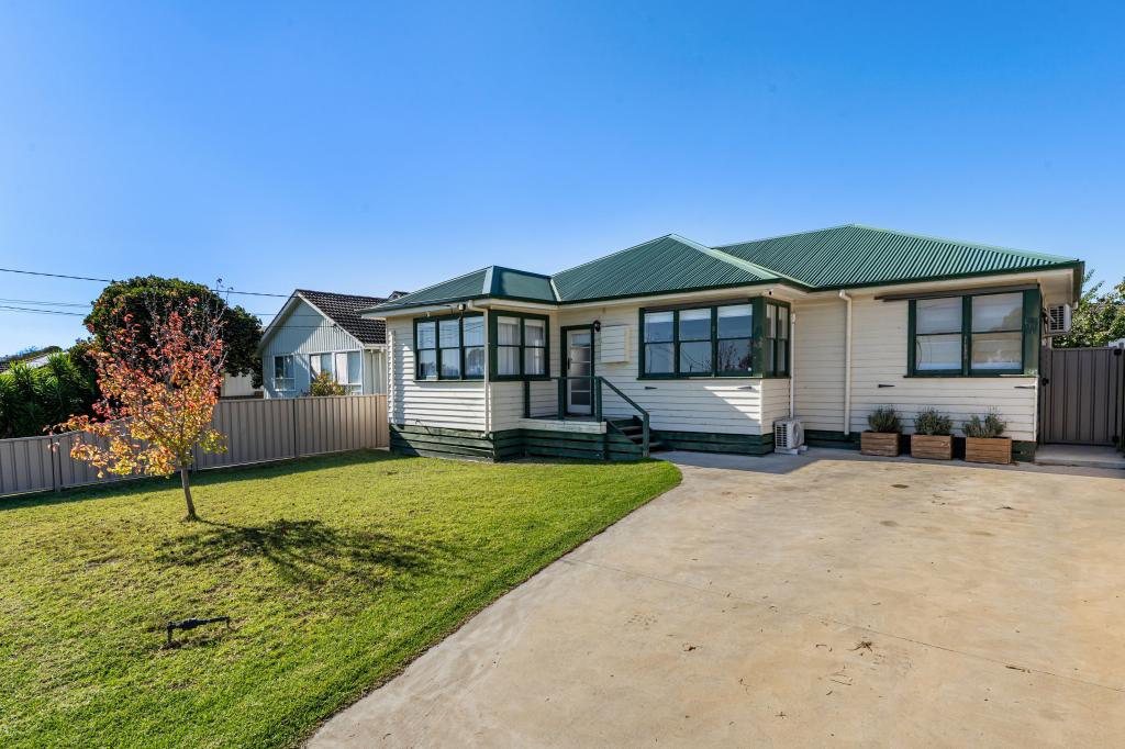 4 Howe St, Seymour, VIC 3660