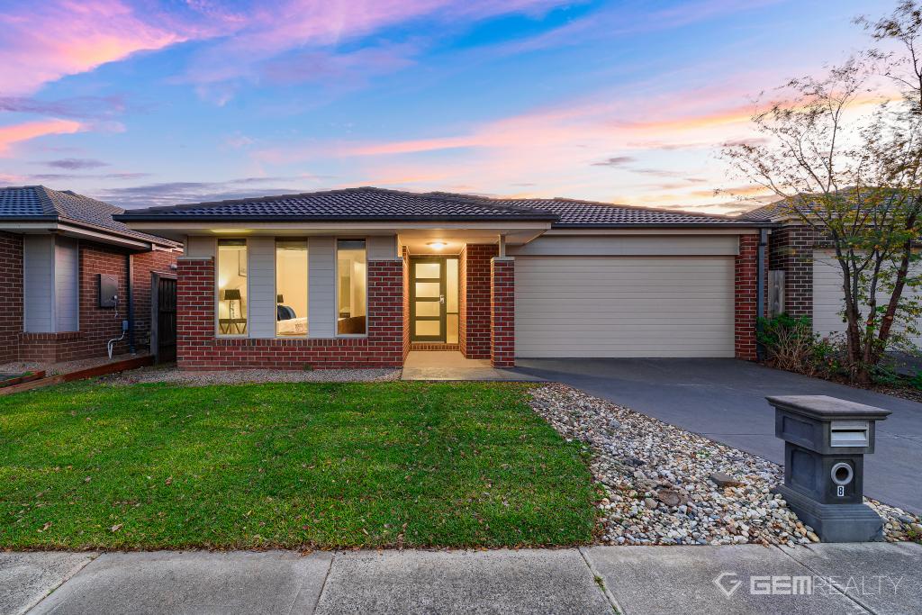 8 Trigg Way, Point Cook, VIC 3030
