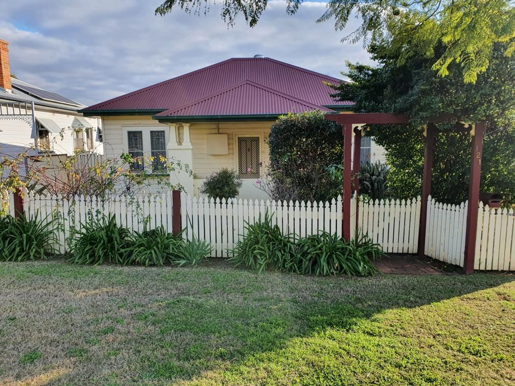 121 Denison St, Tamworth, NSW 2340