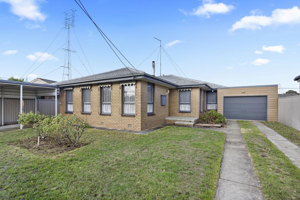 518 Gillies St N, Wendouree, VIC 3355