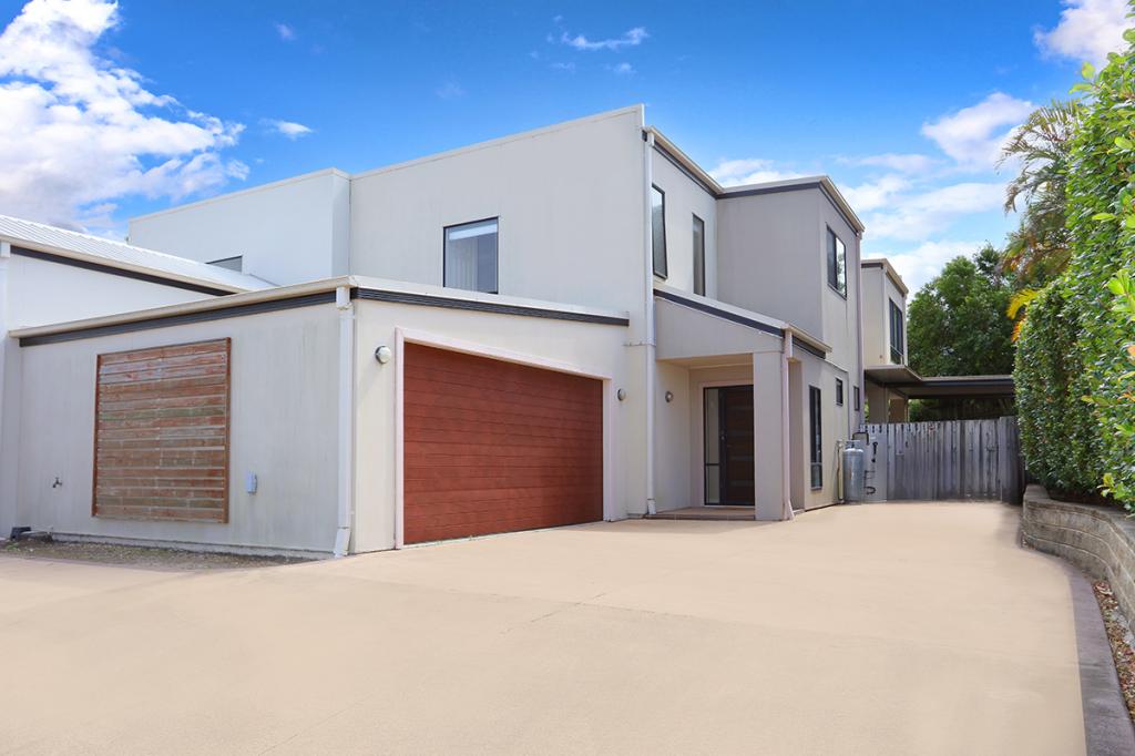 2/29 Mcrae Cct, Pacific Pines, QLD 4211