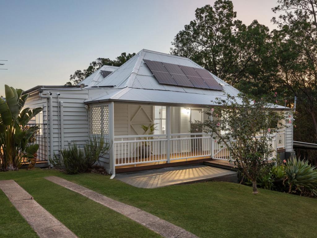 63 Quarry St, Ipswich, QLD 4305