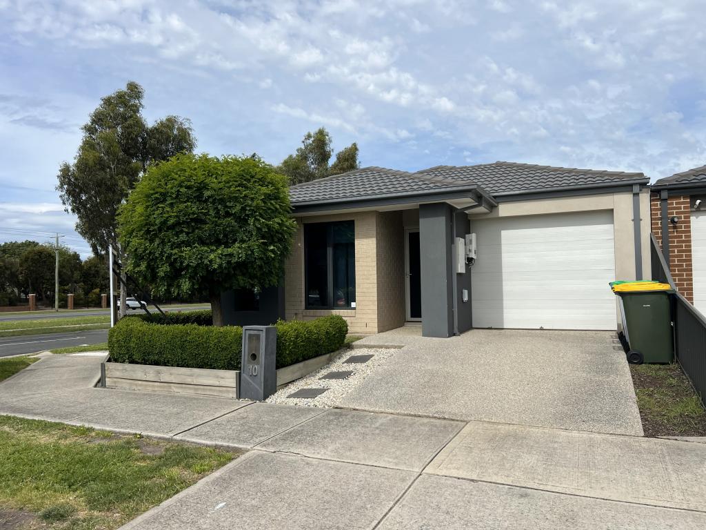 10 Prendergast Ave, Cranbourne East, VIC 3977