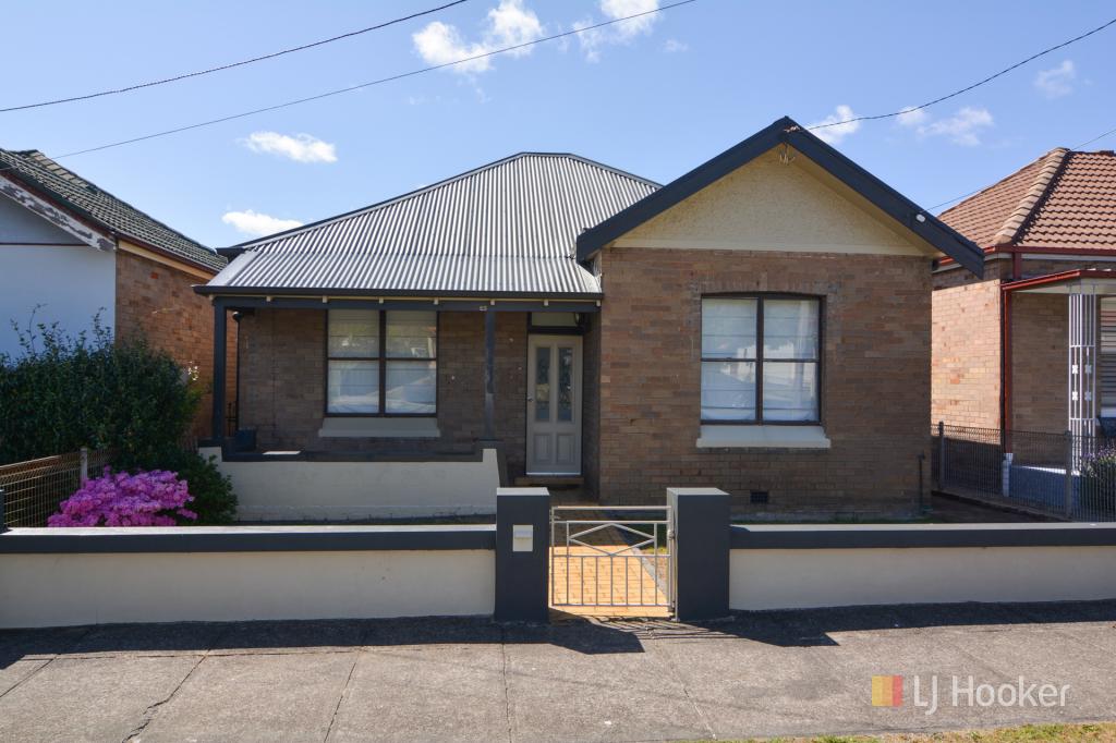 23 Academy St, Lithgow, NSW 2790