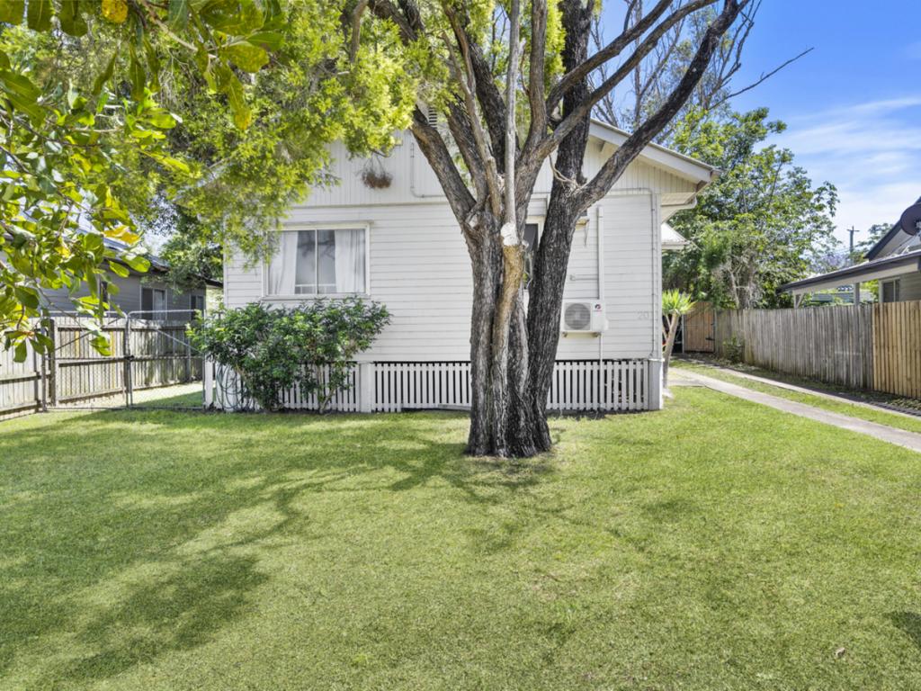 20 Coleman St, Leichhardt, QLD 4305