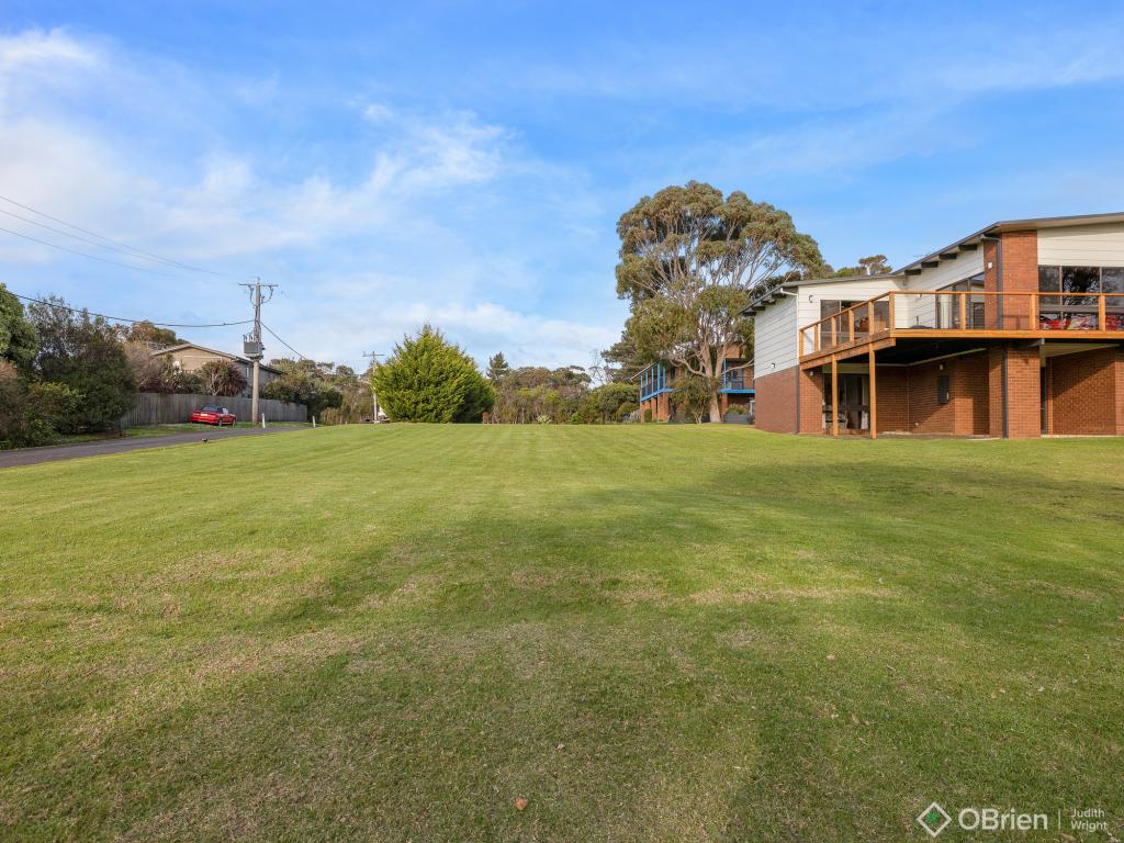 79 Red Rocks Rd, Cowes, VIC 3922