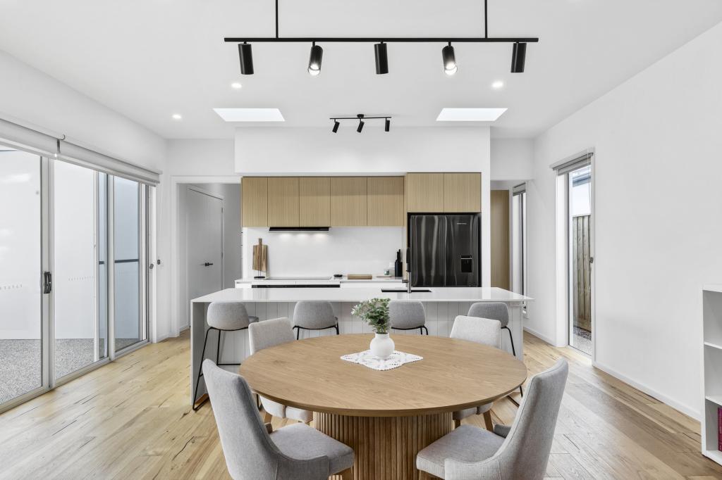 13 ALLANWOOD ST, OCEAN GROVE, VIC 3226