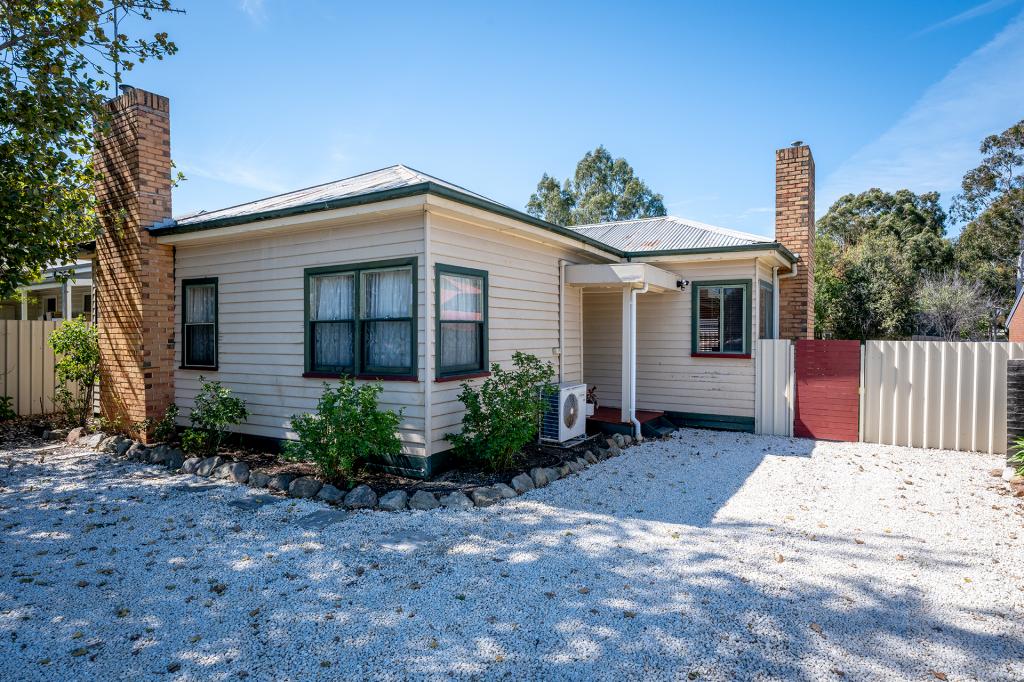 13 Robinson St, Horsham, VIC 3400