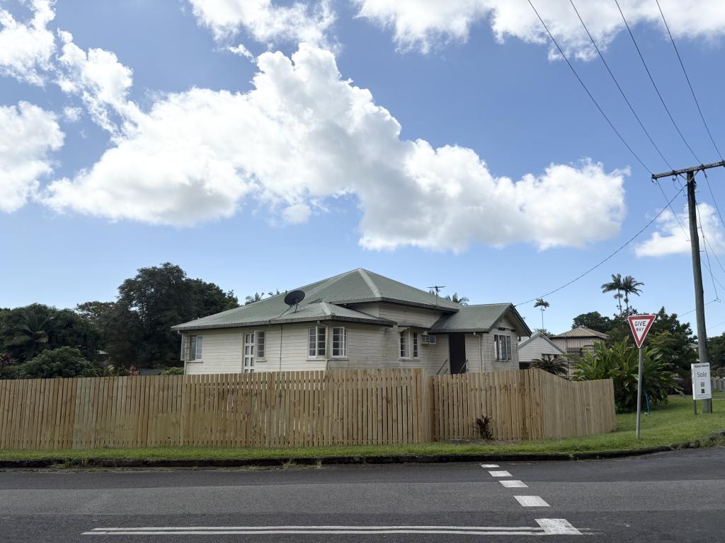1 Martin St, East Innisfail, QLD 4860