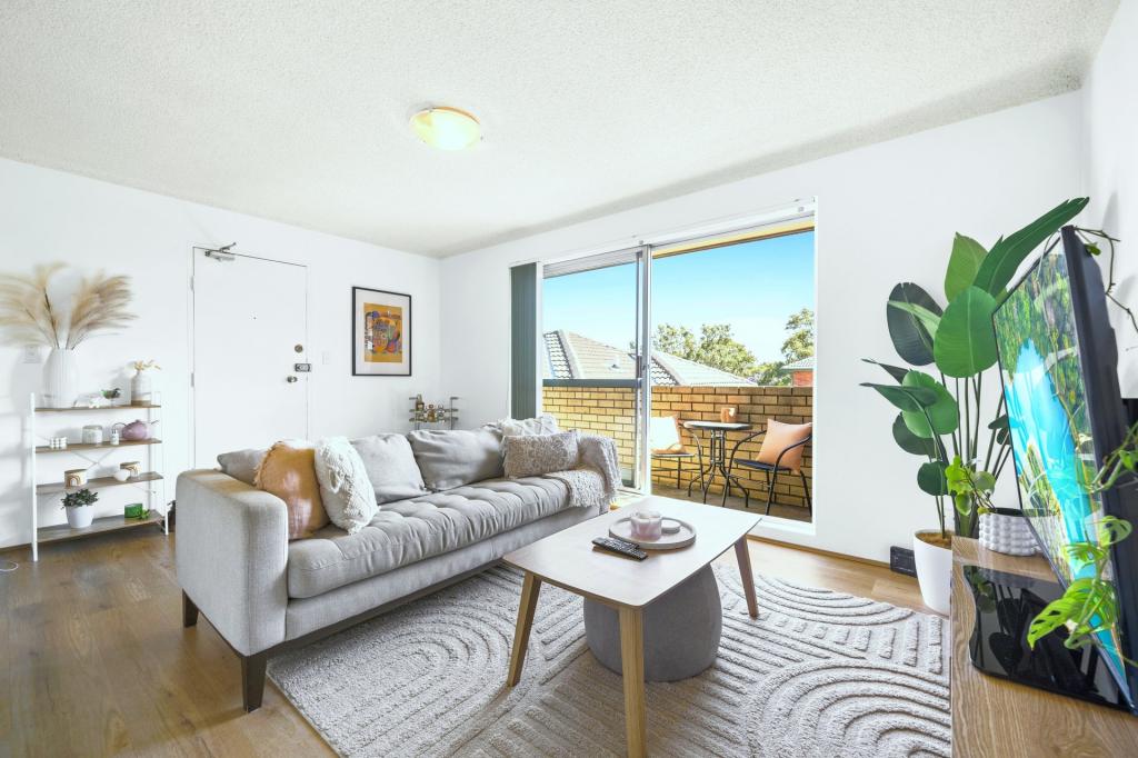 7/21-27 MEADOW CRES, MEADOWBANK, NSW 2114