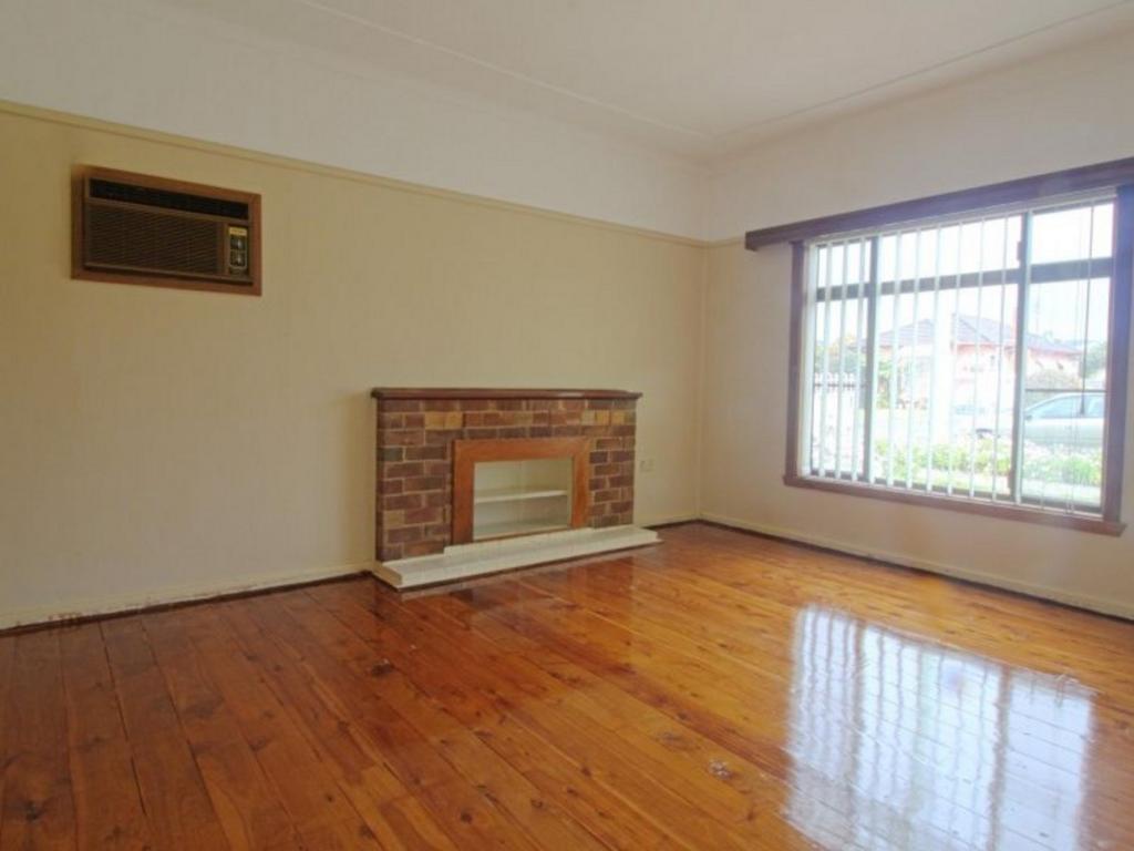 11 Hoskins St, Gwynneville, NSW 2500