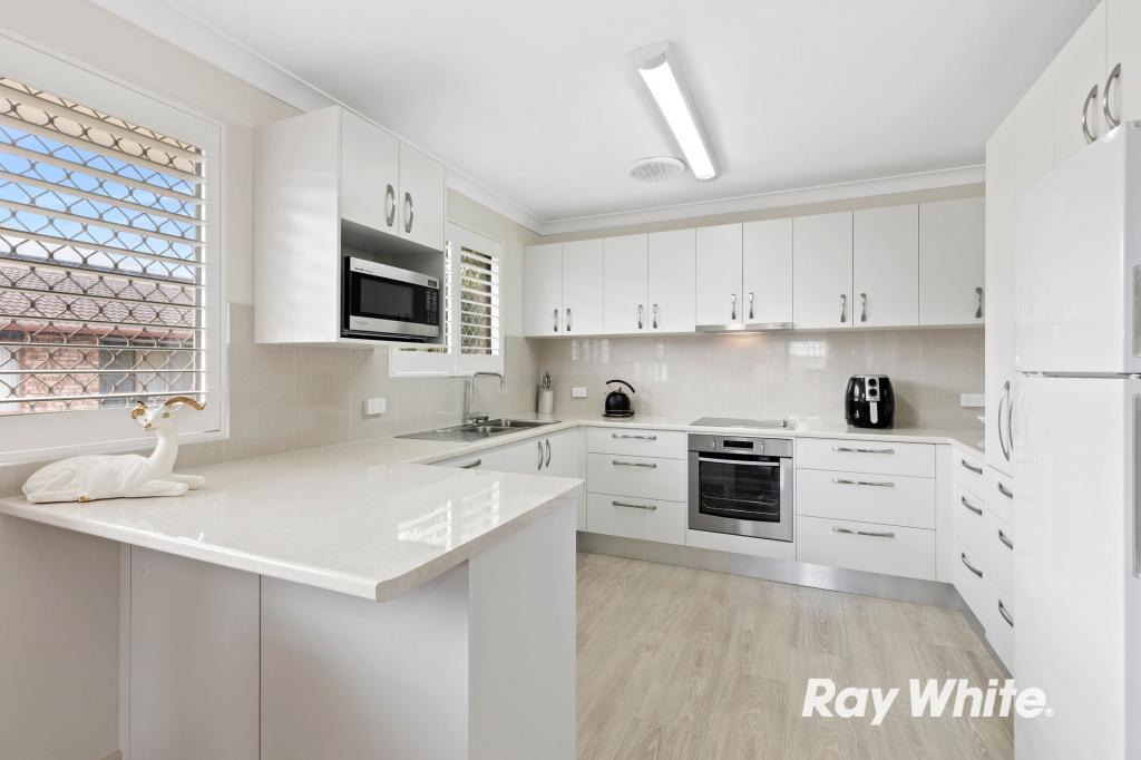 2/15 Catlin Ave, Batemans Bay, NSW 2536