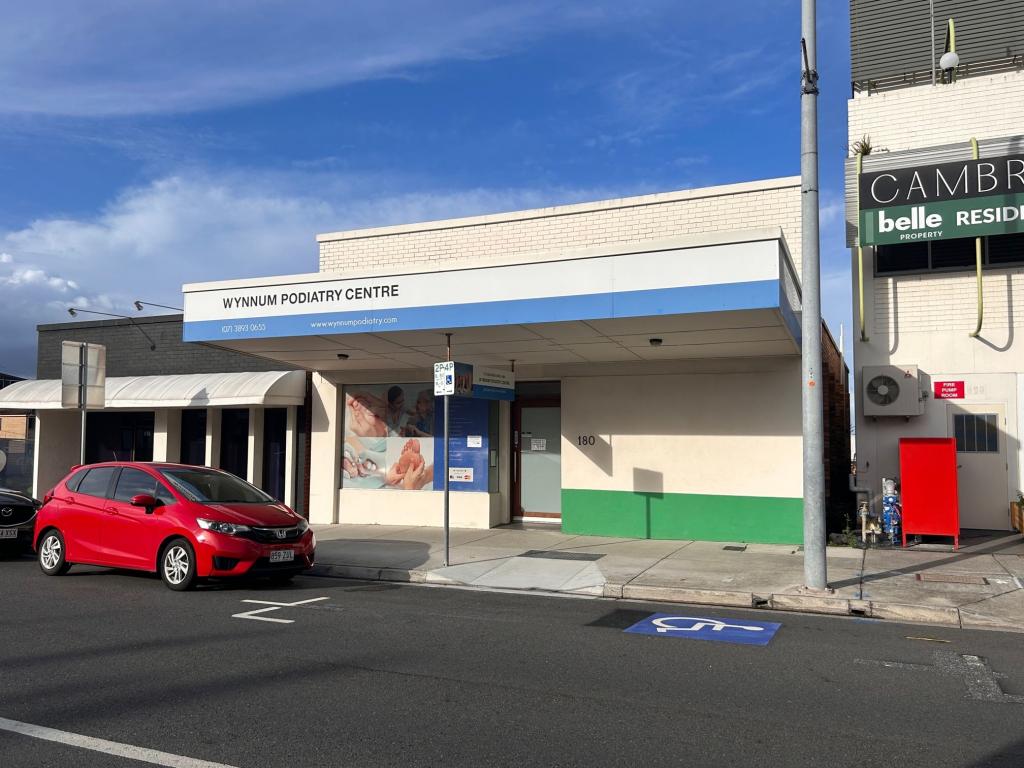 180 Bay Tce, Wynnum, QLD 4178