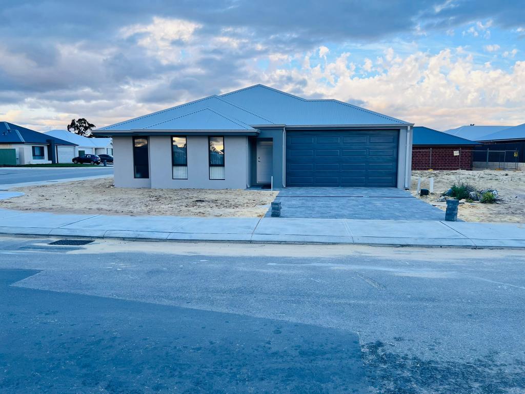 1 GLADSTONE AVE, HENLEY BROOK, WA 6055