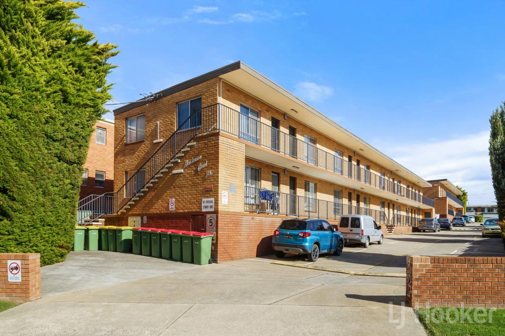 15/124 HENDERSON RD, QUEANBEYAN, NSW 2620