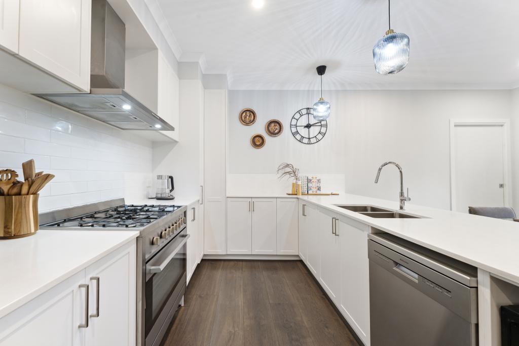 15b Ti-Tree Gr E, Parkdale, VIC 3195