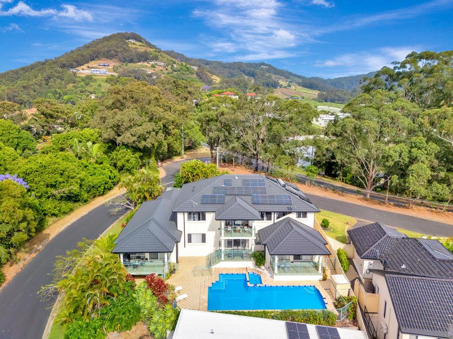 1 Breakers Way, Korora, NSW 2450