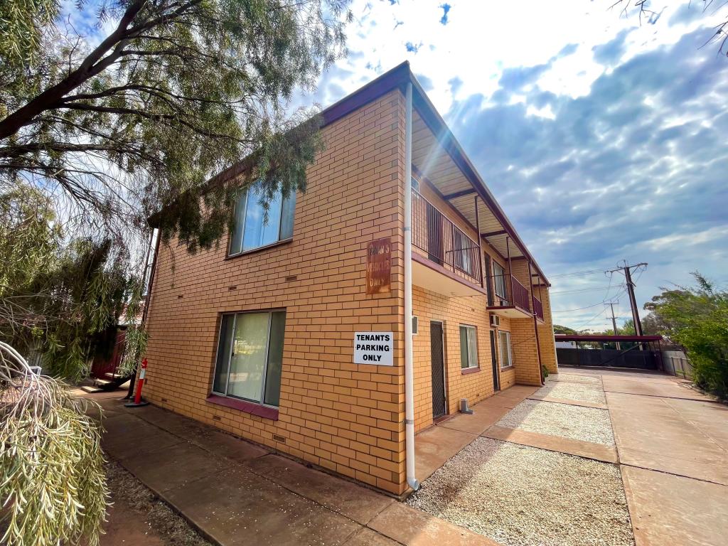 4/202 NICOLSON AVE, WHYALLA STUART, SA 5608