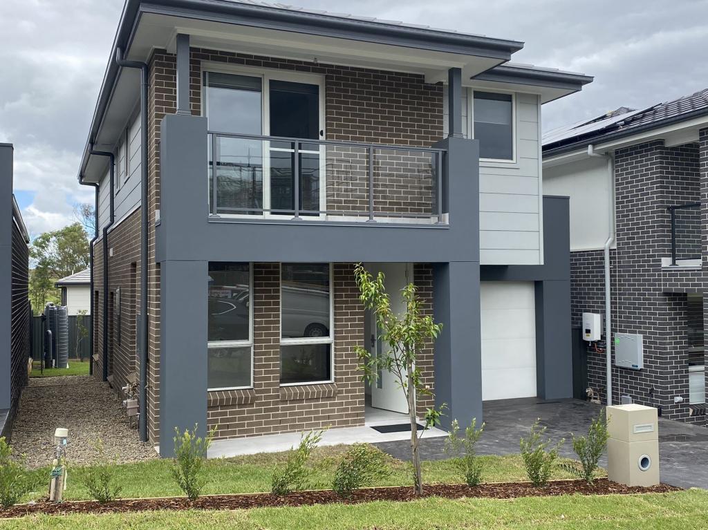 38 Sprowle St, Rouse Hill, NSW 2155