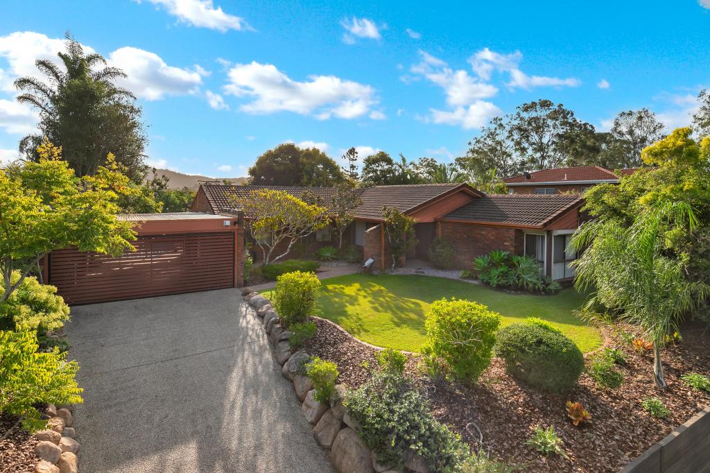 3 CROMPTON ST, KENMORE HILLS, QLD 4069