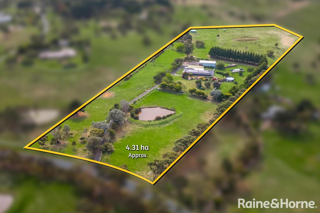 58 Lock Rd, Gisborne South, VIC 3437