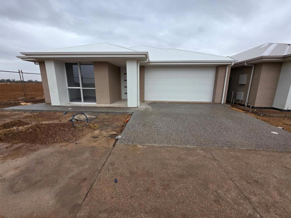 6 Victoria Dr, Riverlea Park, SA 5120