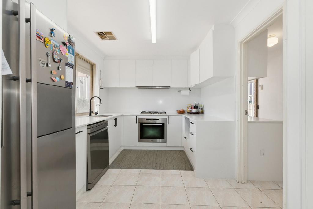 169b Hillsborough Dr, Nollamara, WA 6061