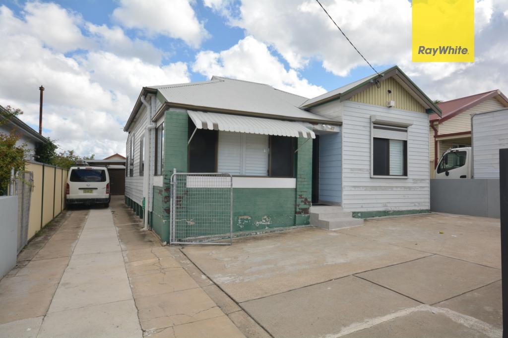 162 Mona St, South Granville, NSW 2142