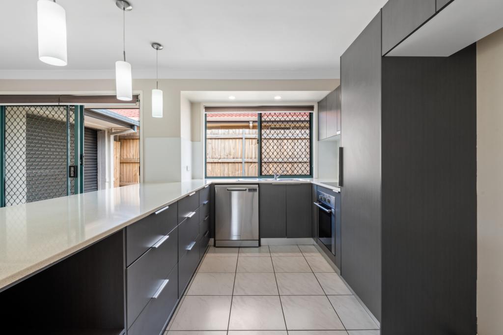 38 Drysdale Lane, Parkwood, QLD 4214