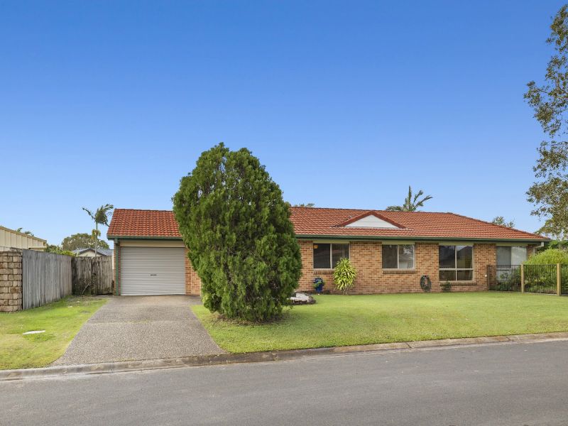 2/2 Edward Ave, Pottsville, NSW 2489