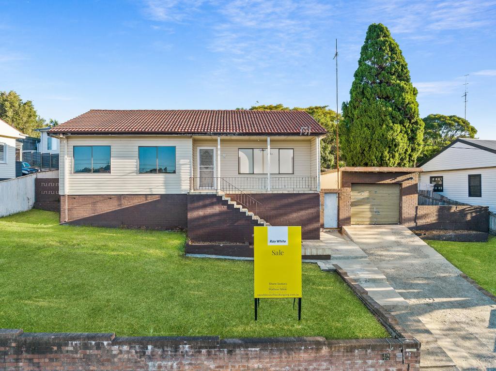 42 DENISE ST, LAKE HEIGHTS, NSW 2502