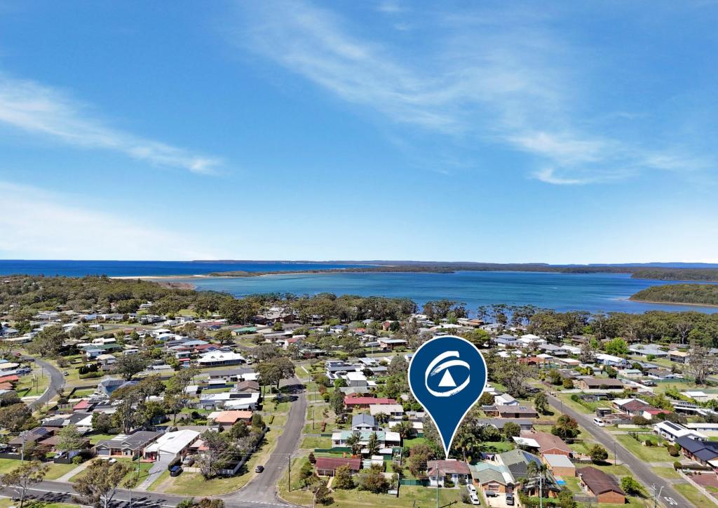 4 The Lake Cct, Culburra Beach, NSW 2540