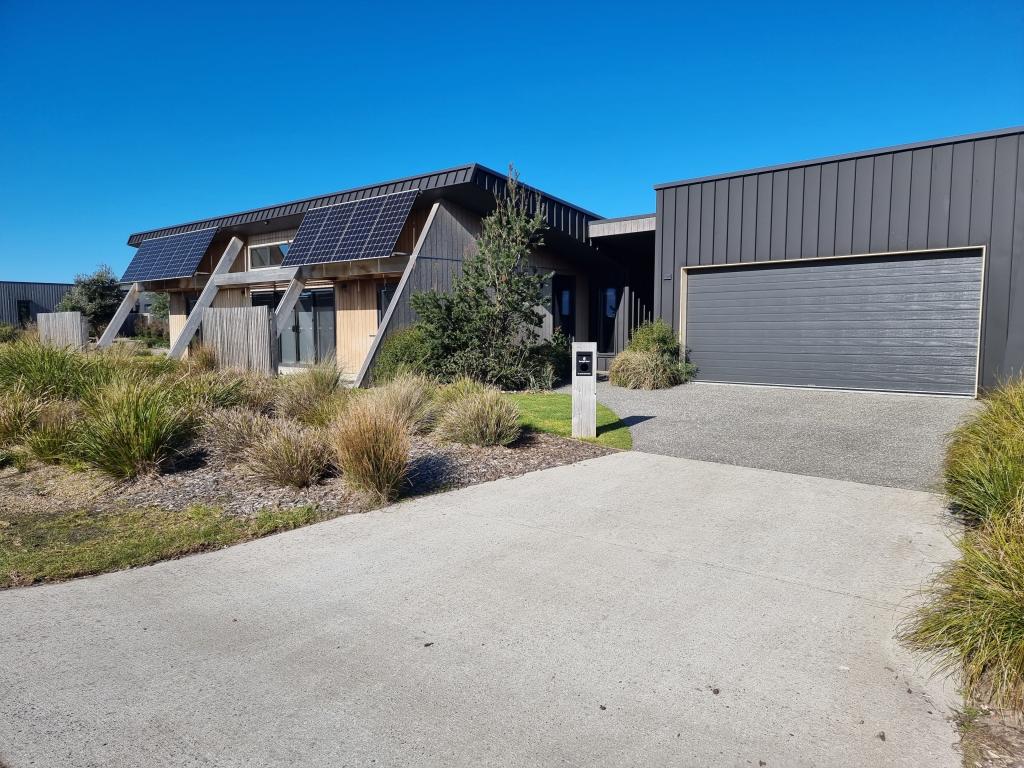 6 Sunlight Bvd, Cape Paterson, VIC 3995