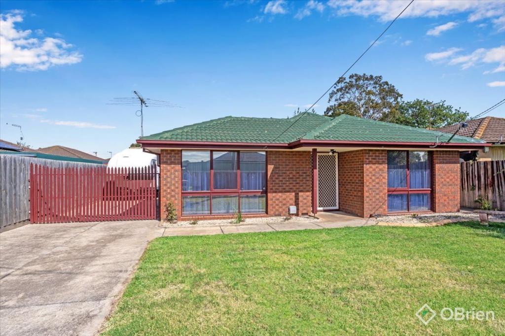 3 Hazel St, Melton South, VIC 3338